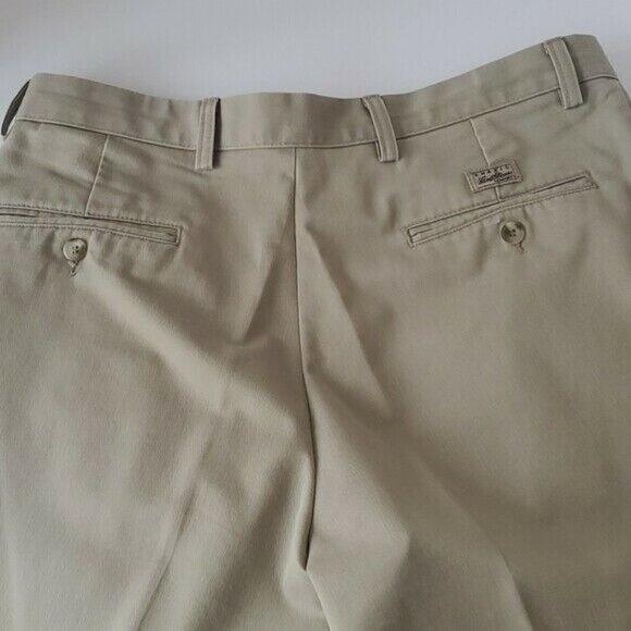 levi Strauss Pleated Khakis Chino Tan Classic Fit Straight Leg Size 34 x 34 - Picture 9 of 9